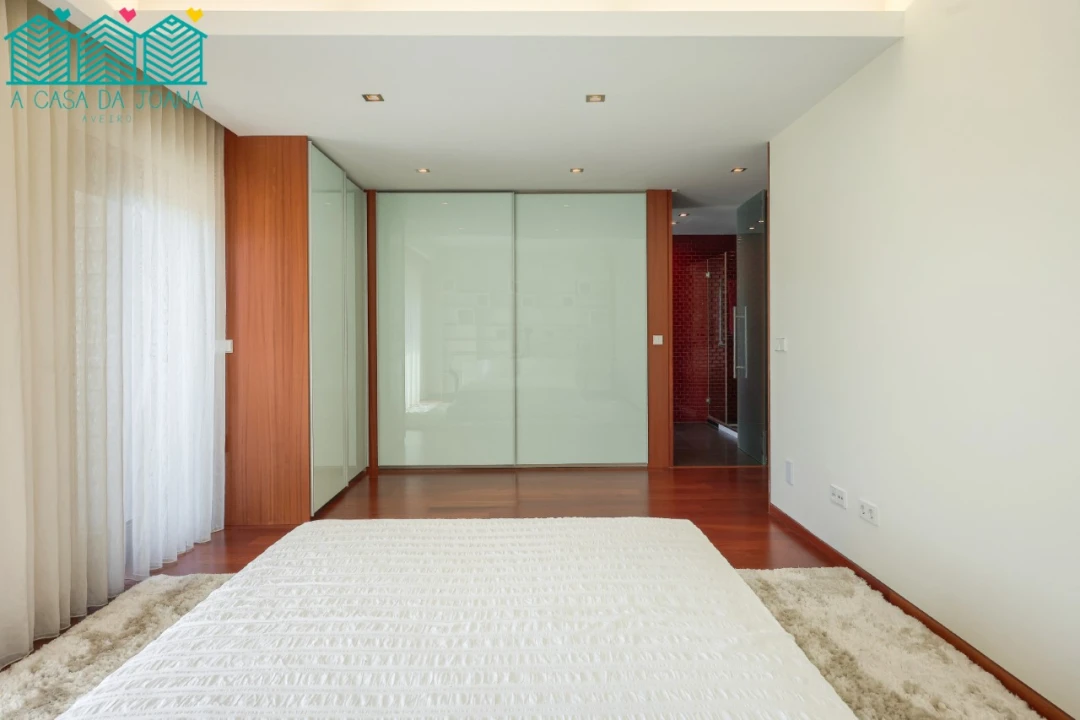 Apartamento T3 para Arrendamento em Glória e Vera Cruz Foto 23