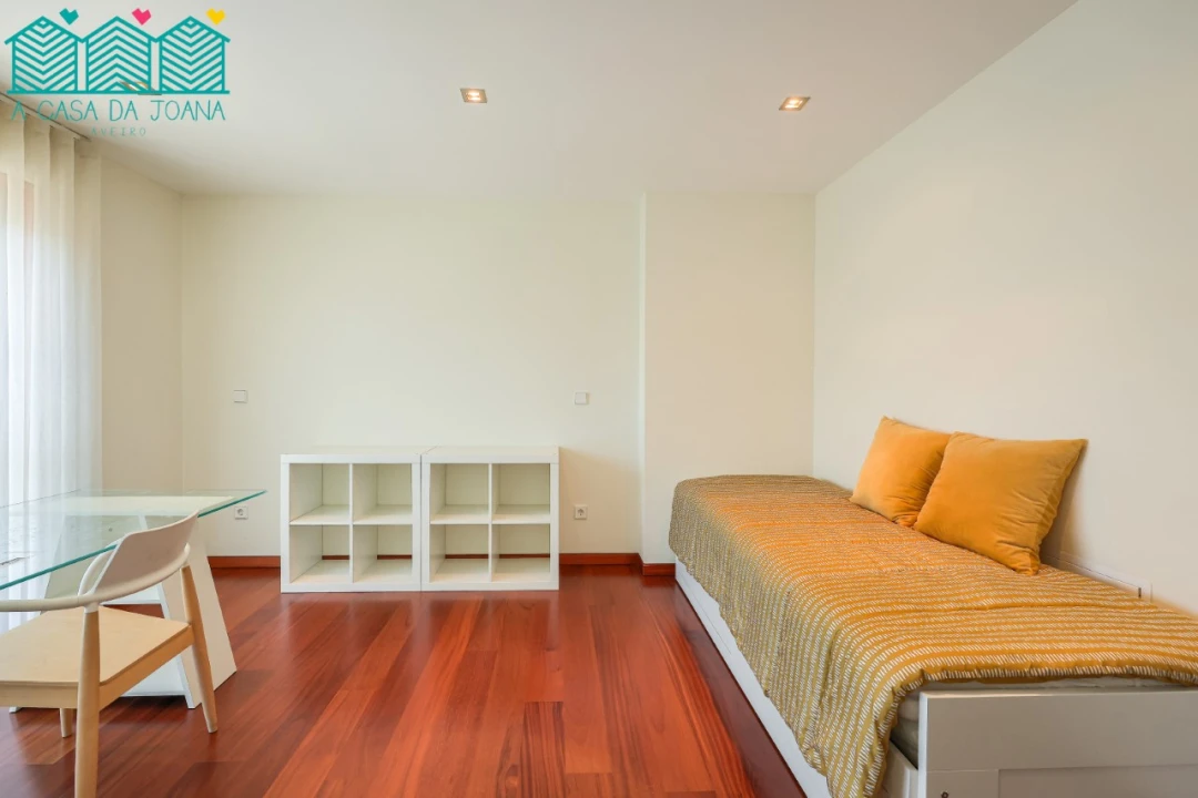 Apartamento T3 para Arrendamento em Glória e Vera Cruz Foto 26