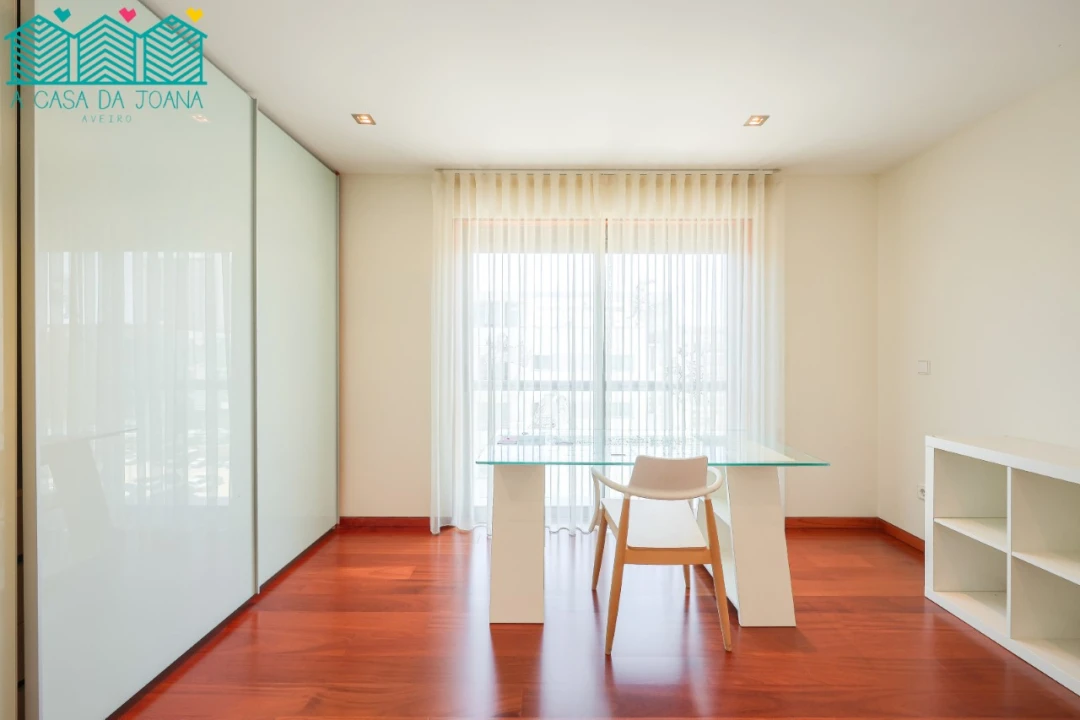 Apartamento T3 para Arrendamento em Glória e Vera Cruz Foto 27