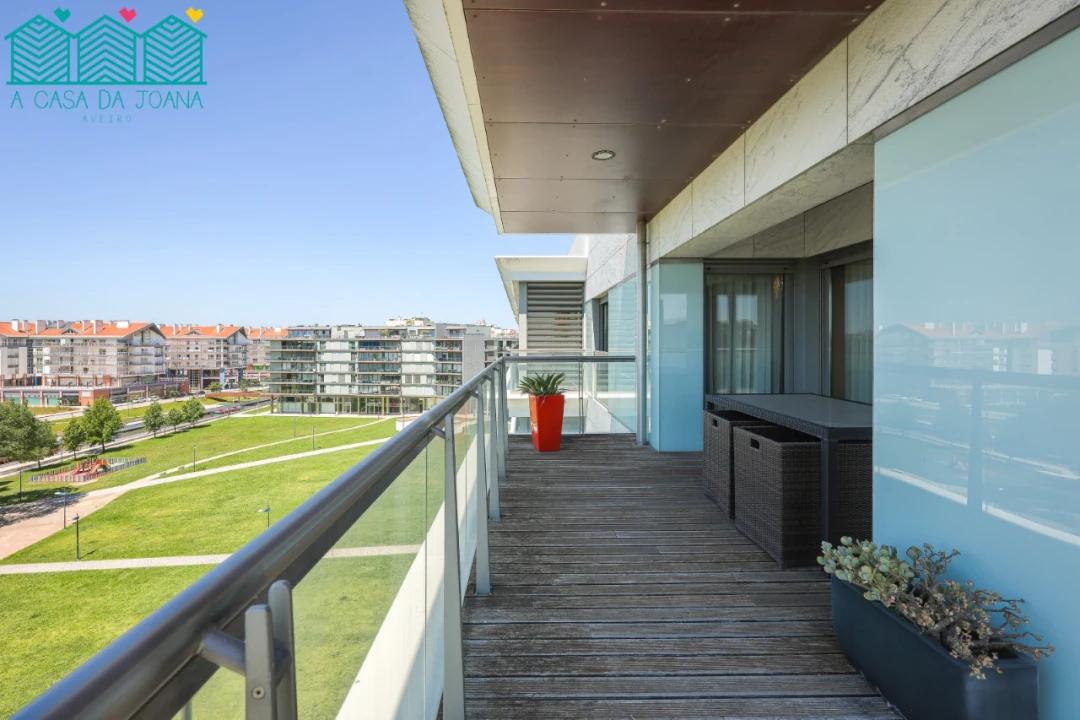 Apartamento T3 para Arrendamento em Glória e Vera Cruz Foto 1