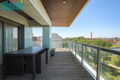 Apartamento T3 para Arrendamento em Glória e Vera Cruz