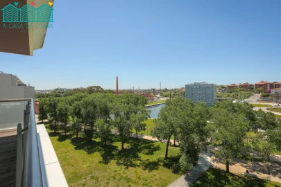 Apartamento T3 para Arrendamento em Glória e Vera Cruz