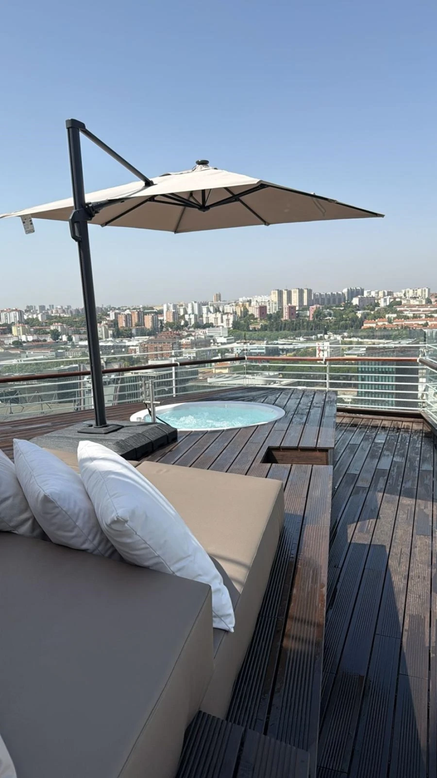 Apartamento T3 para Venda em Parque das Nações Foto 23