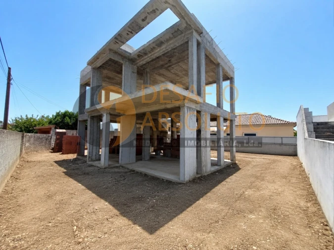 Moradia T4 para Venda em Azeitão (São Lourenço e São Simão) Foto 7