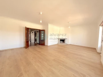 Moradia T3 para Venda em Silveira
