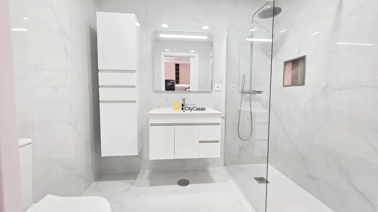 Apartamento T1 para Venda em Ermesinde Foto 7