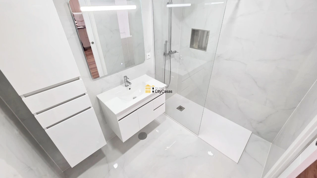 Apartamento T1 para Venda em Ermesinde Foto 8
