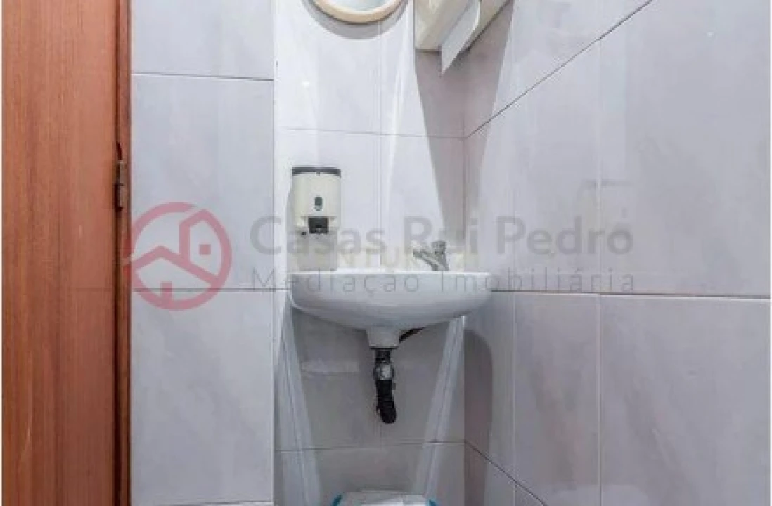 Loja para Venda em Benfica Foto 6