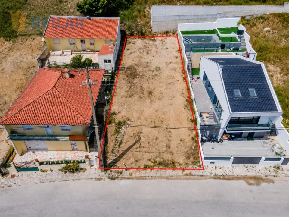 Terreno para Venda em Vialonga Foto 3