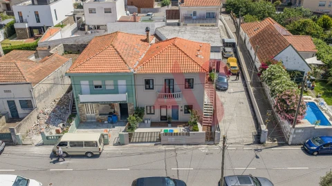 Moradia T3 para Venda em São Felix da Marinha