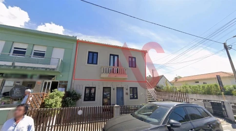 Moradia T3 para Venda em São Felix da Marinha
