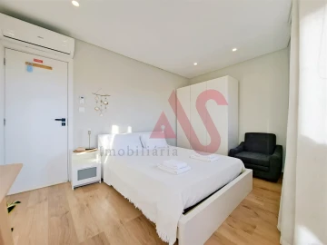 Moradia T3 para Venda em São Felix da Marinha