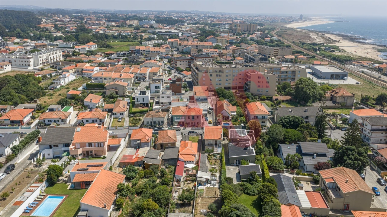 Moradia T3 para Venda em São Felix da Marinha Foto 22