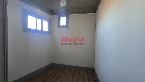 Apartamento T4 para Venda em Viseu