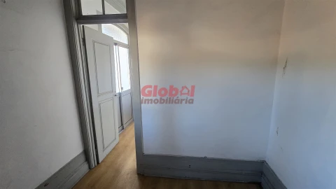 Apartamento T4 para Venda em Viseu