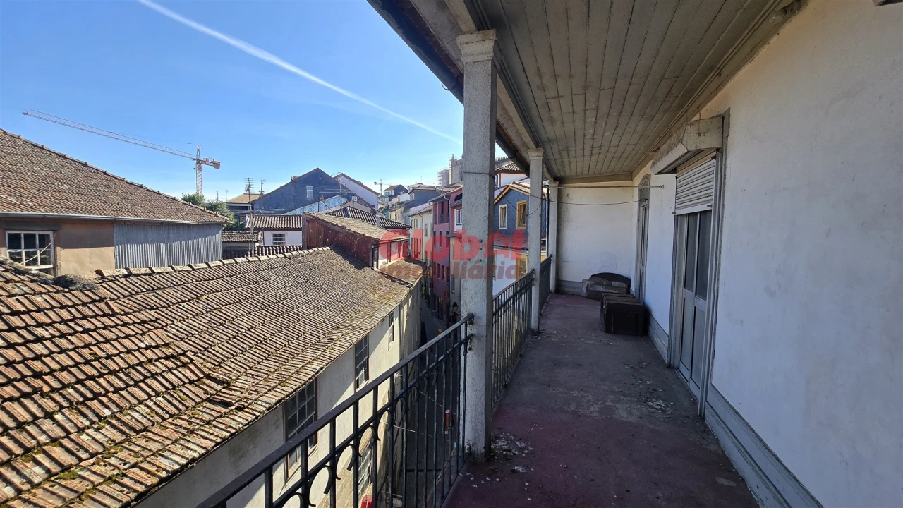 Apartamento T4 para Venda em Viseu Foto 1