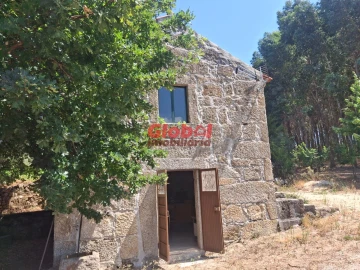 Quinta T0 para Venda em Castelo de Penalva