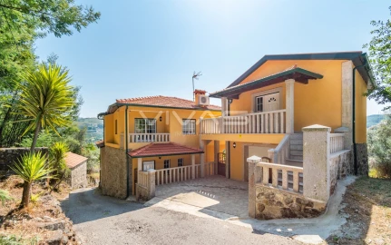 Moradia T3 para Venda em Ribeira do Neiva
