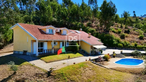 Moradia T4 para Venda em Baião (Santa Leocádia) e Mesquinhata