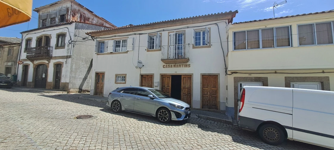Moradia T5 para Venda em Vimioso Foto 54