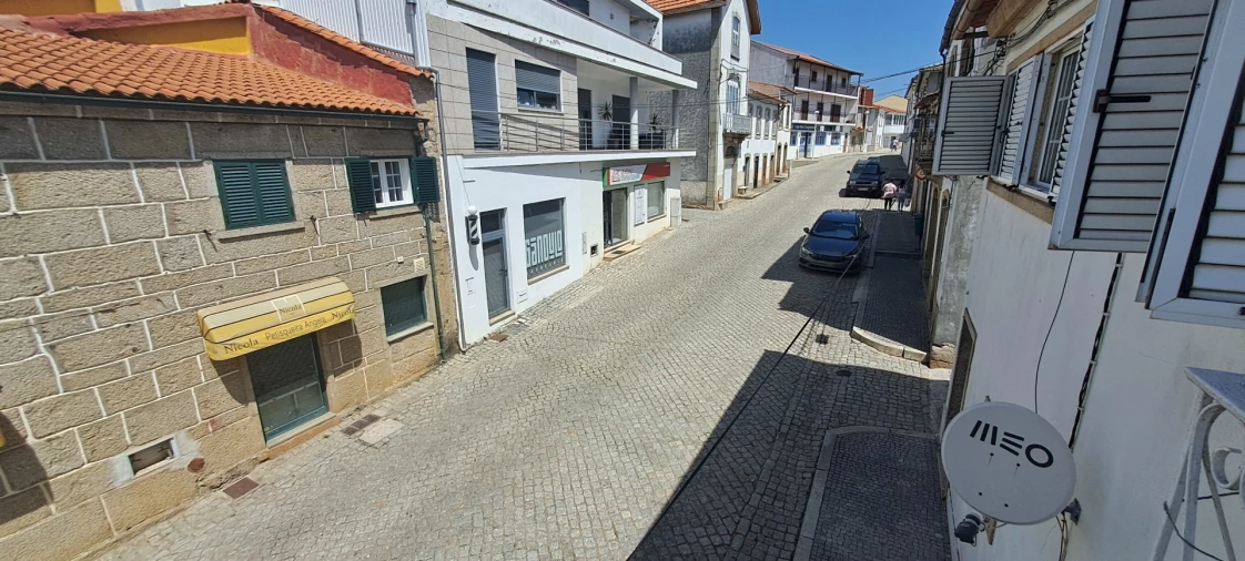 Moradia T5 para Venda em Vimioso Foto 45