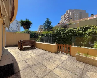Moradia T5 para Venda em Aldoar, Foz do Douro e Nevogilde