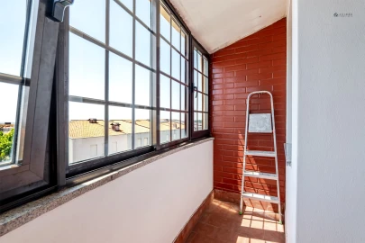Moradia T3 para Venda em Baguim do Monte (Rio Tinto)
