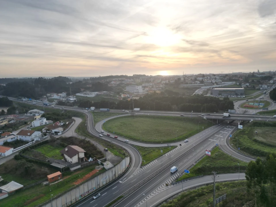 Terreno para Venda em Anta e Guetim Foto 1