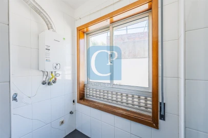Apartamento T2 para Arrendamento em São Mamede de Infesta e Senhora da Hora