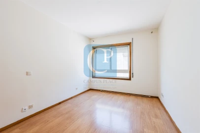 Apartamento T2 para Arrendamento em São Mamede de Infesta e Senhora da Hora