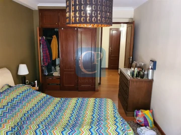 Apartamento T1 para Venda em Mafamude e Vilar do Paraíso