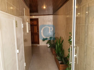 Apartamento T1 para Venda em Mafamude e Vilar do Paraíso