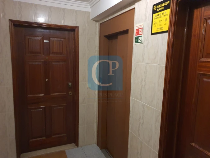 Apartamento T1 para Venda em Mafamude e Vilar do Paraíso Foto 18