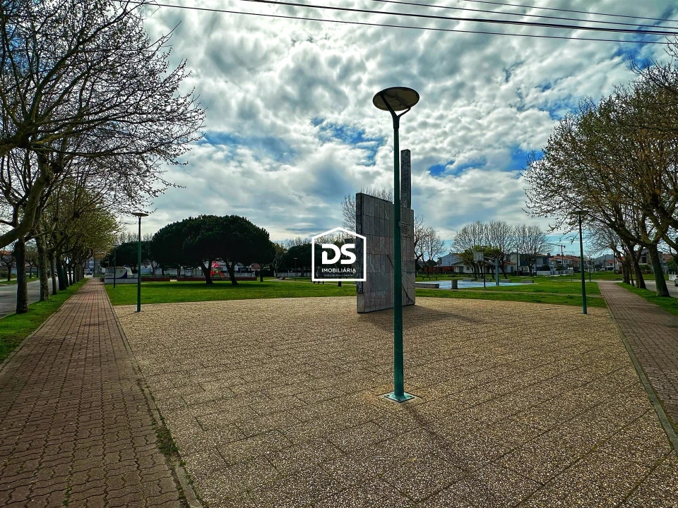 Apartamento T2 para Venda em Gafanha da Nazaré Foto 35