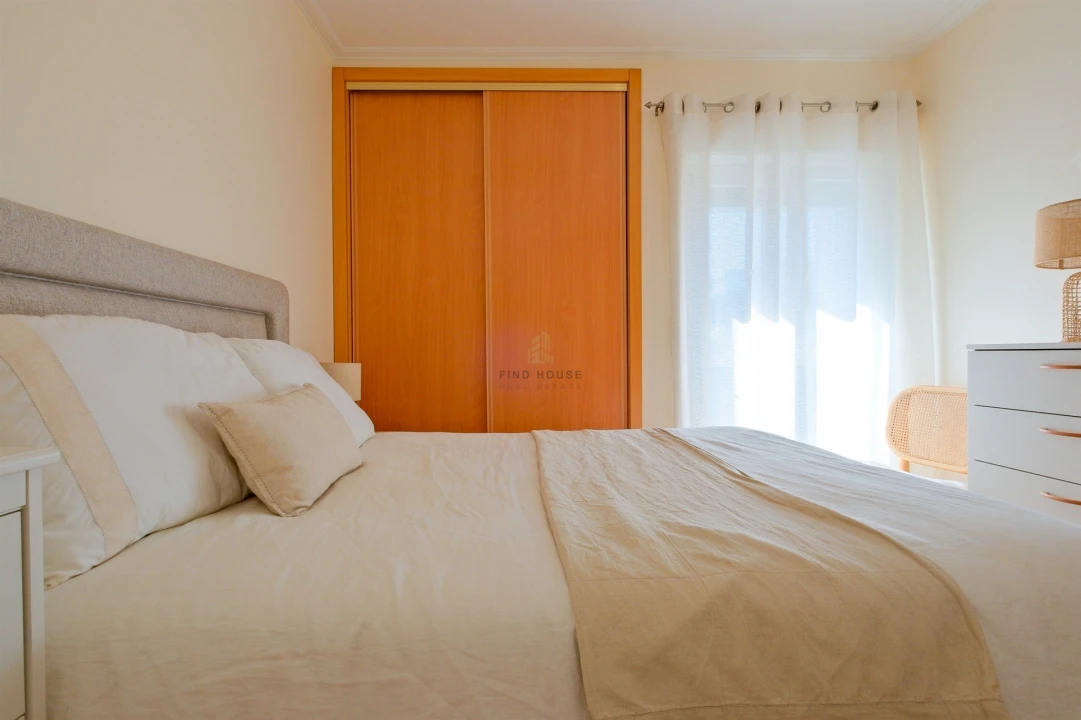 Apartamento T2 para Venda em Alcabideche Foto 12