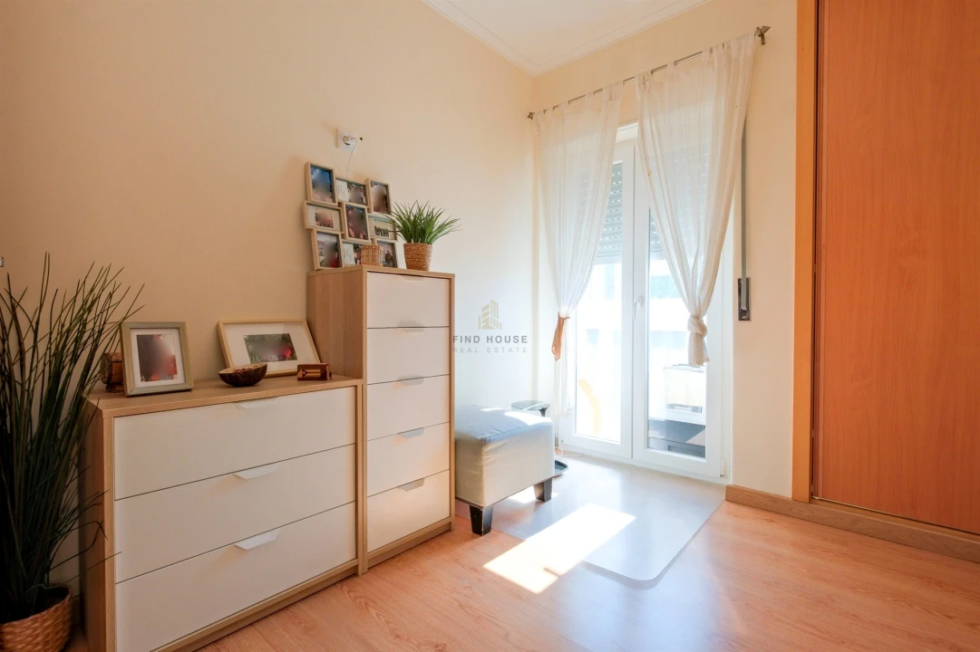 Apartamento T2 para Venda em Alcabideche Foto 19