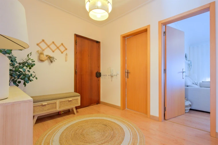Apartamento T2 para Venda em Alcabideche Foto 2
