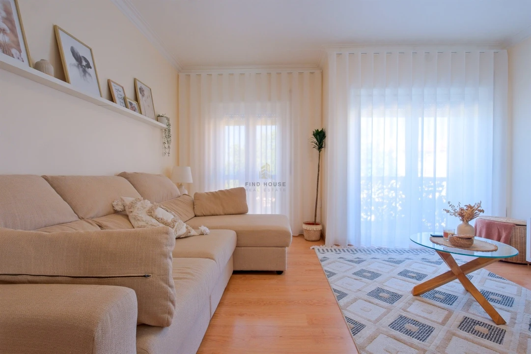 Apartamento T2 para Venda em Alcabideche Foto 5