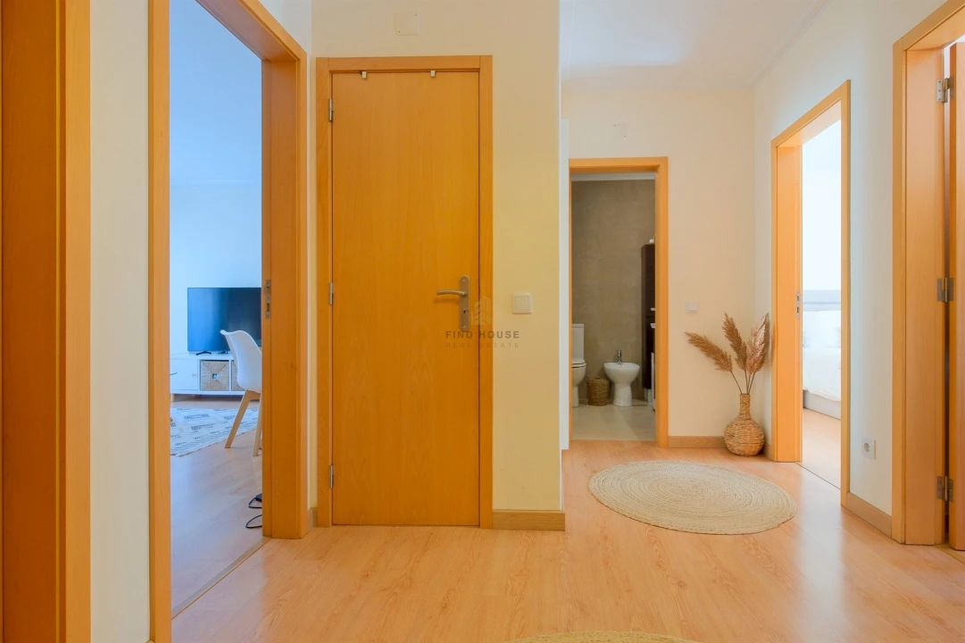 Apartamento T2 para Venda em Alcabideche Foto 3