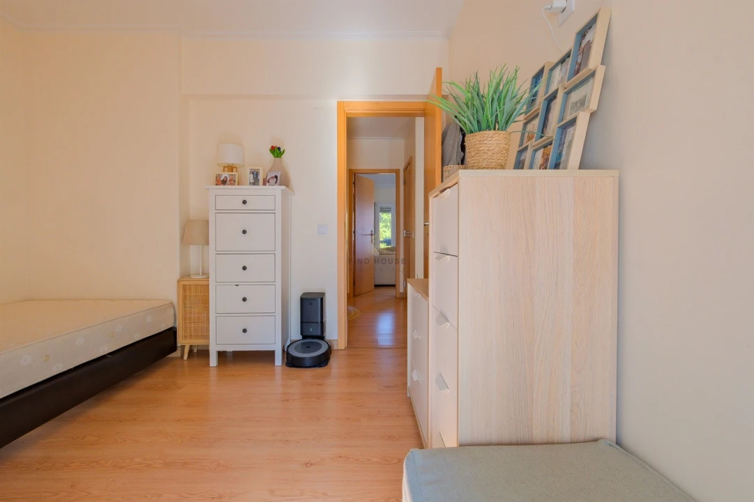 Apartamento T2 para Venda em Alcabideche Foto 21