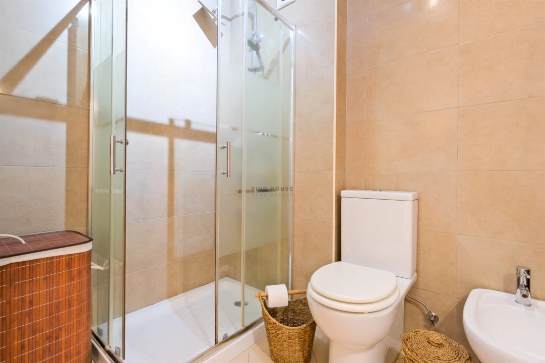Apartamento T2 para Venda em Alcabideche Foto 16