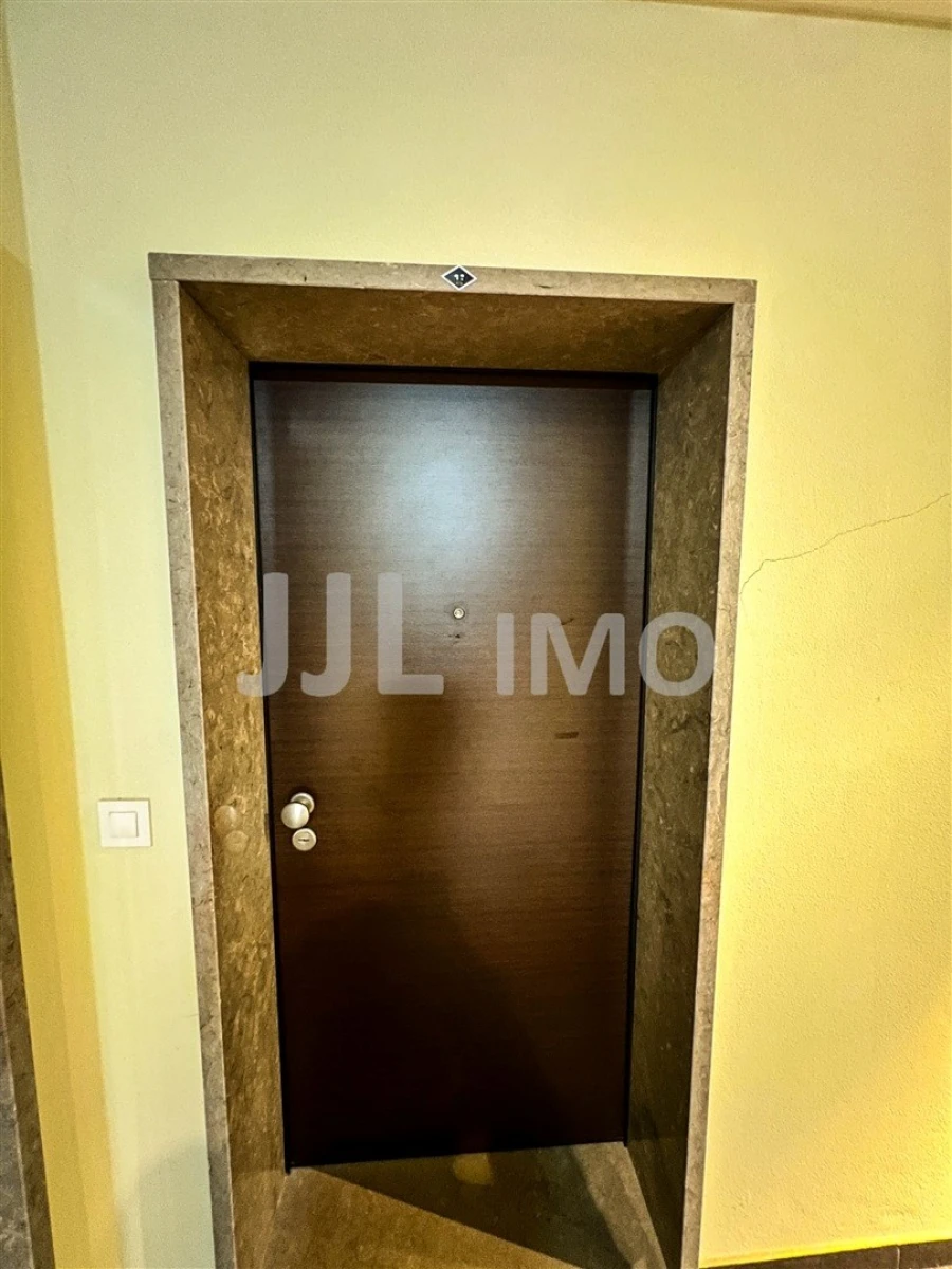 Apartamento T1 para Arrendamento em Rio de Mouro Foto 17