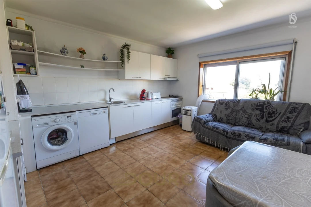 Apartamento T1 para Venda em Vilar de Andorinho Foto 7
