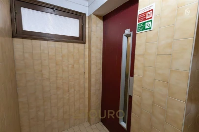 Apartamento T1 para Venda em Vilar de Andorinho