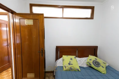 Apartamento T1 para Venda em Vilar de Andorinho