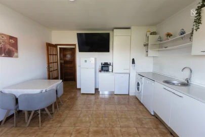 Apartamento T1 para Venda em Vilar de Andorinho