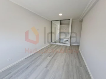 Apartamento T4 para Venda em Amora
