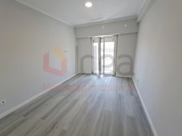 Apartamento T4 para Venda em Amora