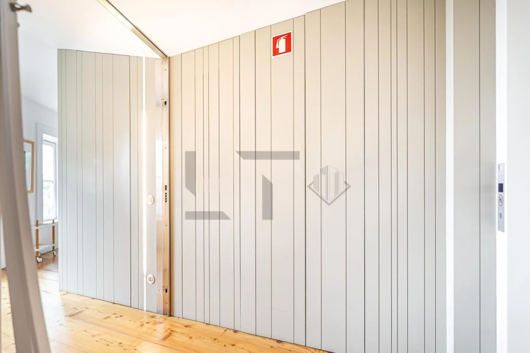 Apartamento T2 para Venda em Santa Maria Maior Foto 16