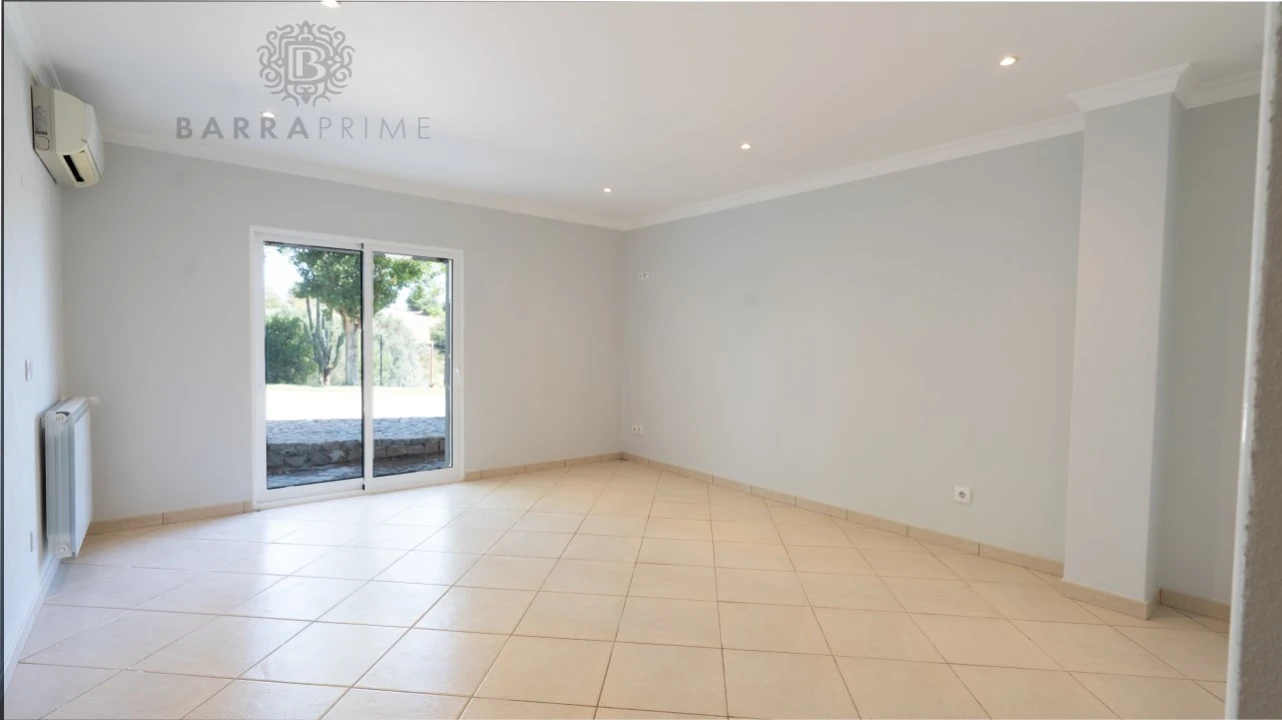 Moradia T6 para Venda em Conceição e Estoi Foto 27
